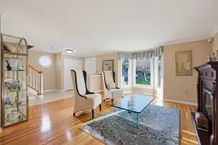 35 Union Square, Randolph, MA 02368 - Photo 3