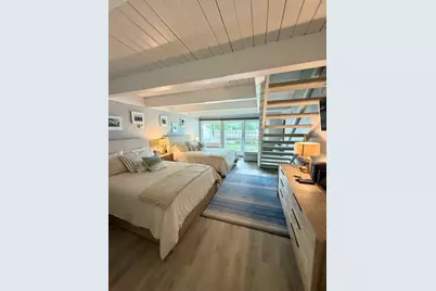 94 Shore Dr W #8B, Mashpee, MA 02649 - Photo 5