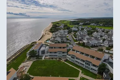 94 Shore Dr W #8B, Mashpee, MA 02649 - Photo 17