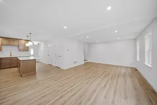 106 Lock St, Nashua, NH 03064 - Photo 11