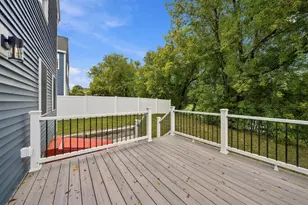 106 Lock St, Nashua, NH 03064 - Photo 15