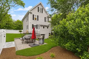258 Cross St, Winchester, MA 01890 - Photo 1
