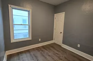 30 Columbia St, Worcester, MA 01604 - Photo 9
