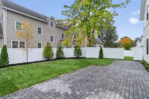 10 Central Ave, Newton, MA 02460 - Photo 33