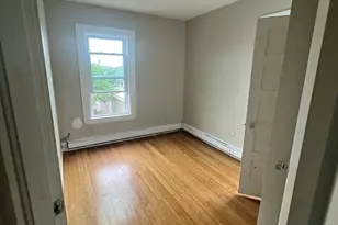 10 Rockdale Ave, Lowell, MA 01854 - Photo 25