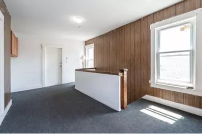 10 Rockdale Ave, Lowell, MA 01854 - Photo 19