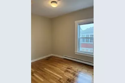 10 Rockdale Ave, Lowell, MA 01854 - Photo 23