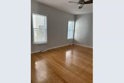 10 Rockdale Ave, Lowell, MA 01854 - Photo 3