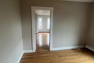 10 Rockdale Ave, Lowell, MA 01854 - Photo 27