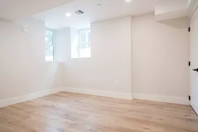 43 Boston St #A, Somerville, MA 02143 - Photo 21