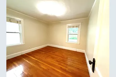 159 Willow St #2, Boston, MA 02132 - Photo 7