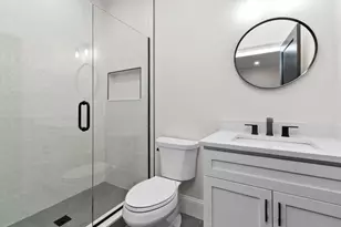 10 Central Ave, Newton, MA 02460 - Photo 31
