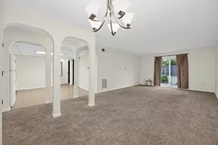 2 Shadowbrook, Milford, MA 01757 - Photo 3