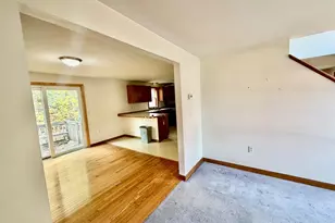 40 Fairview Ave, Ashburnham, MA 01430 - Photo 9