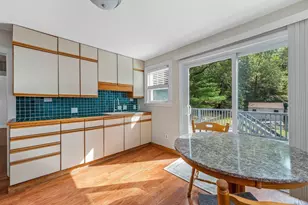 15 Bryant Rd, Boston, MA 02132 - Photo 13