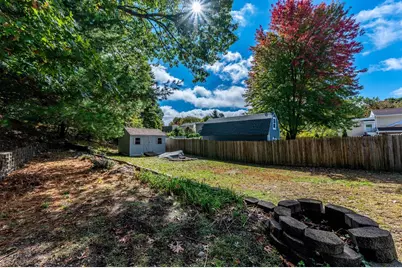 15 Bryant Rd, Boston, MA 02132 - Photo 41