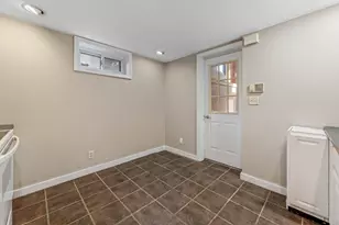 15 Bryant Rd, Boston, MA 02132 - Photo 33