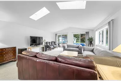 5 Nora St, Chicopee, MA 01013 - Photo 3