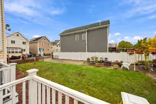 40 Horace St, Somerville, MA 02143 - Photo 11