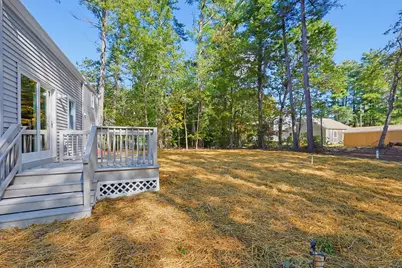 127 Crescent Pl, Hanson, MA 02341 - Photo 31