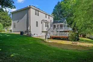 2 Gwen Dr, Auburn, MA 01501 - Photo 37