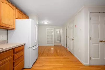 2 Gwen Dr, Auburn, MA 01501 - Photo 9