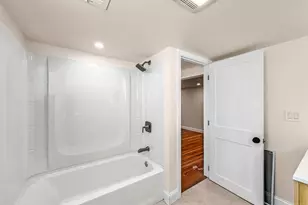44 Shore Rd, Waltham, MA 02451 - Photo 21
