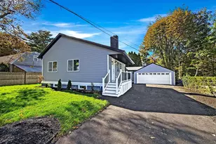44 Shore Rd, Waltham, MA 02451 - Photo 5