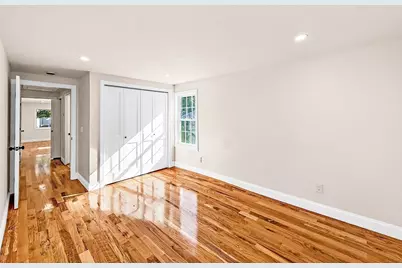 44 Shore Rd, Waltham, MA 02451 - Photo 13