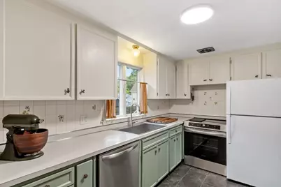 8 Grant St Ext, Framingham, MA 01702 - Photo 23