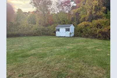 140-142 Bourne Street, Palmer, MA 01080 - Photo 21