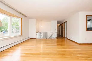 31 Towne Crest Dr, Stoneham, MA 02180 - Photo 9