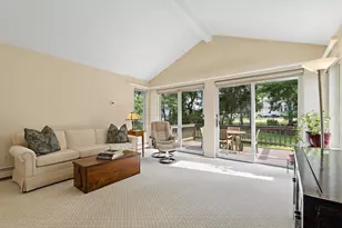 21 Tanglewood Rd, Needham, MA 02494 - Photo 19