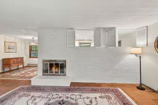 8 Trinity St, Danvers, MA 01923 - Photo 17