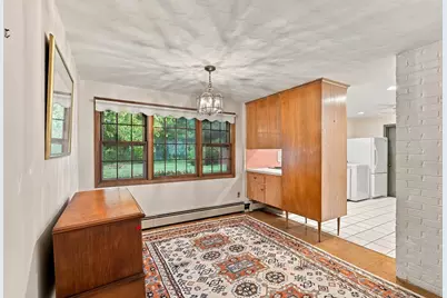 8 Trinity St, Danvers, MA 01923 - Photo 21
