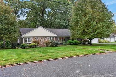 25 Ridgeway Circle, Springfield, MA 01118 - Photo 1