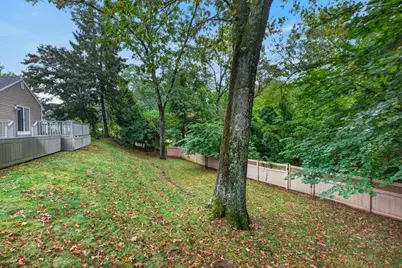 25 Ridgeway Circle, Springfield, MA 01118 - Photo 29