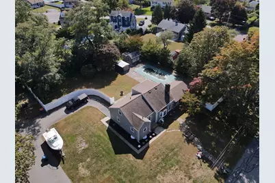 15 Hiller Ave, Fairhaven, MA 02719 - Photo 3