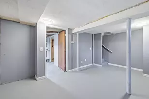 93 Balboa Dr, Springfield, MA 01119 - Photo 25