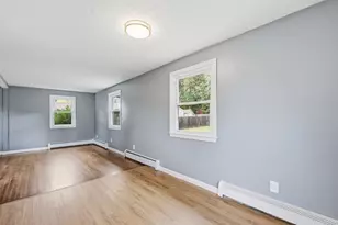 93 Balboa Dr, Springfield, MA 01119 - Photo 9