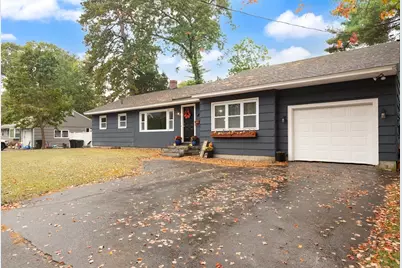 7 Moonbeam Ave., Chelmsford, MA 01824 - Photo 3