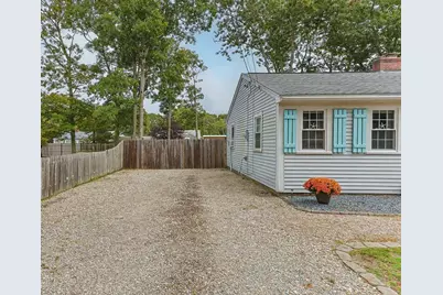 16 Thatcher Rd, Yarmouth, MA 02664 - Photo 27
