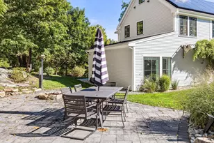 108 Kilby St, Hingham, MA 02043 - Photo 25