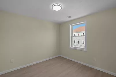 25 Lebanon St #D, Fall River, MA 02723 - Photo 9
