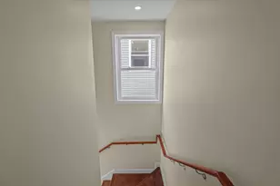 25 Lebanon St, Fall River, MA 02723 - Photo 7