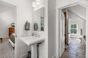 6 Washington Ave, Provincetown, MA 02657 - Photo 31