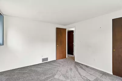 10 Pioneer Circle, Andover, MA 01810 - Photo 15