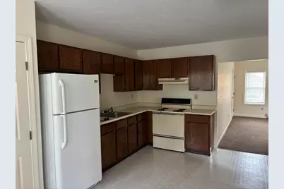 15 Wall Street #B, Uxbridge, MA 01569 - Photo 3
