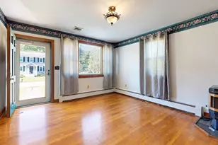 16 Clinton St, Dartmouth, MA 02748 - Photo 5