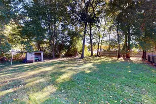 16 Clinton St, Dartmouth, MA 02748 - Photo 19